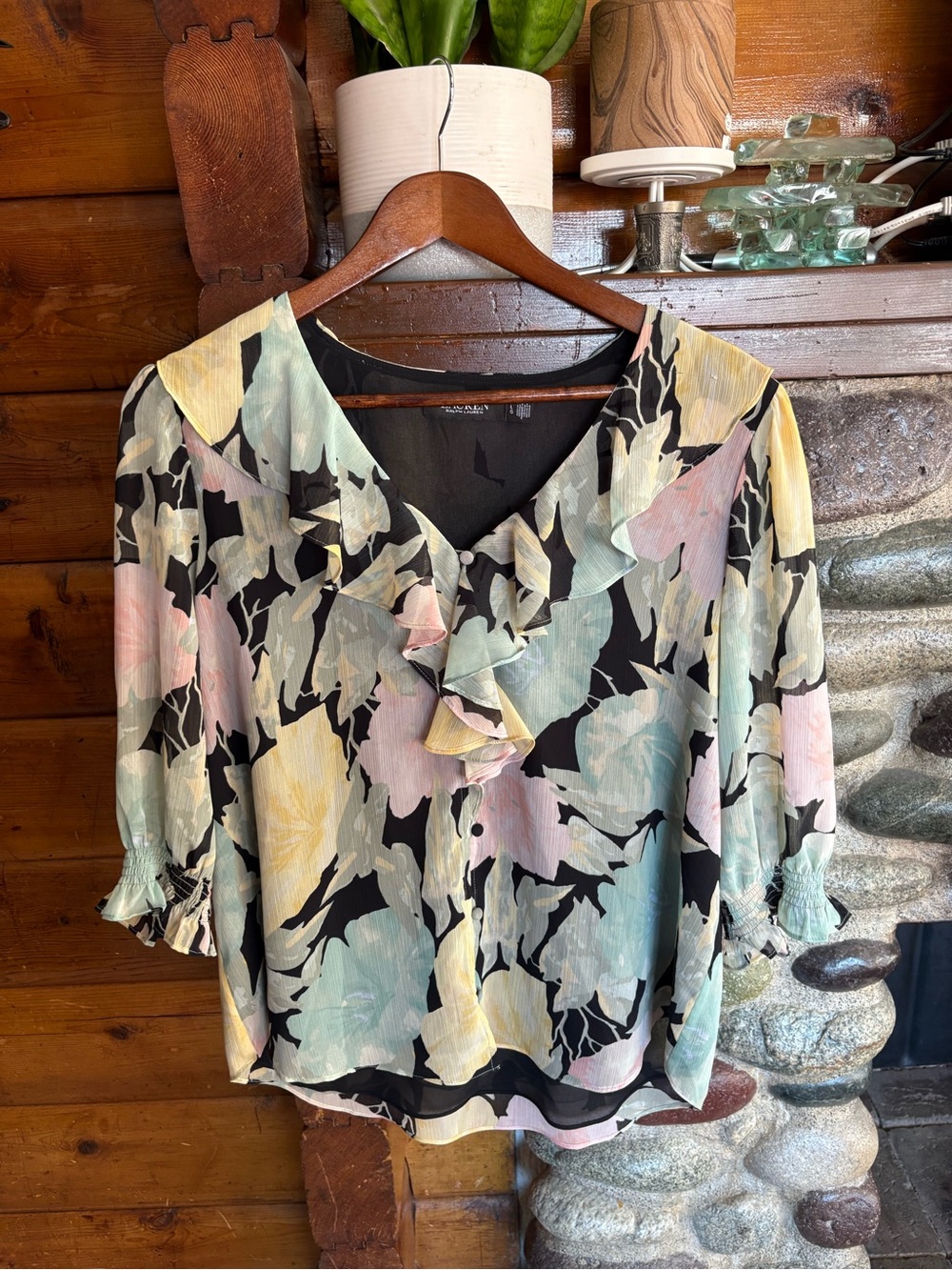 Lauren Ralph Lauren Floral Ruffle Blouse Pastel Romantic Button Front L